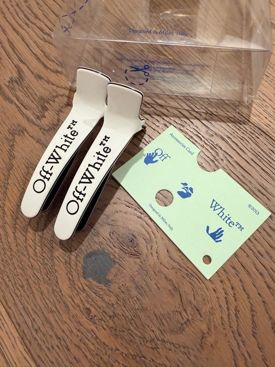 Off-White White and Black Hair Clips - Set of 2 main image 6